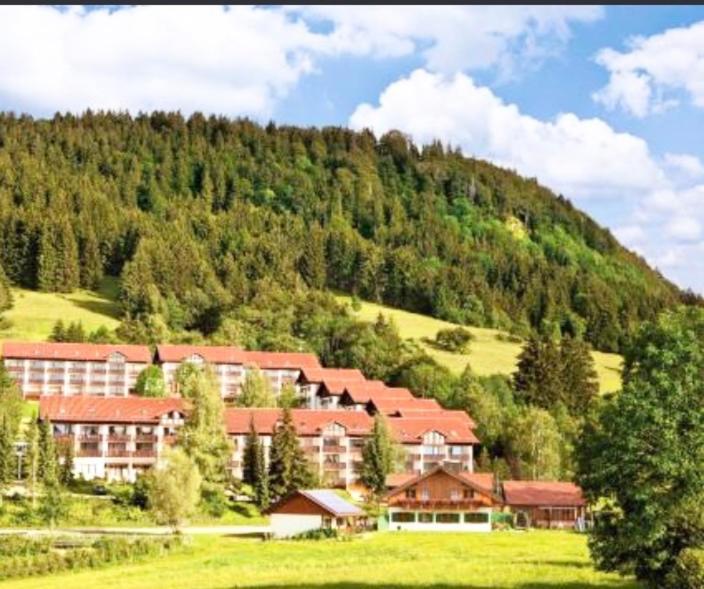 Fewo Alpenwiese Mit Hallenbad&Sauna Missen-Wilhams Buitenkant foto